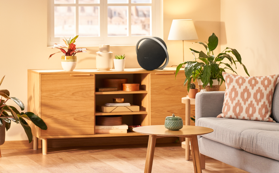 Harman Kardon Onyx Studio 8 Wireless Bluetooth Speaker